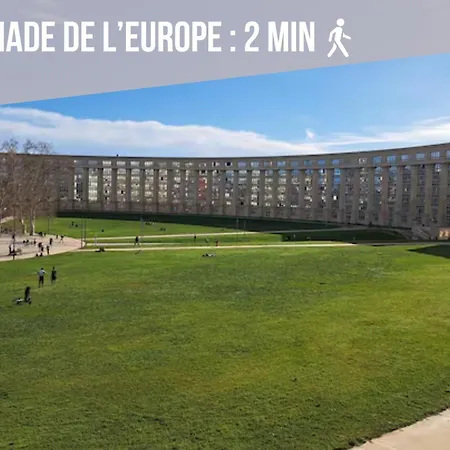 Centre - Antigone - Parking Prive Et Gratuit Μονπελιέ